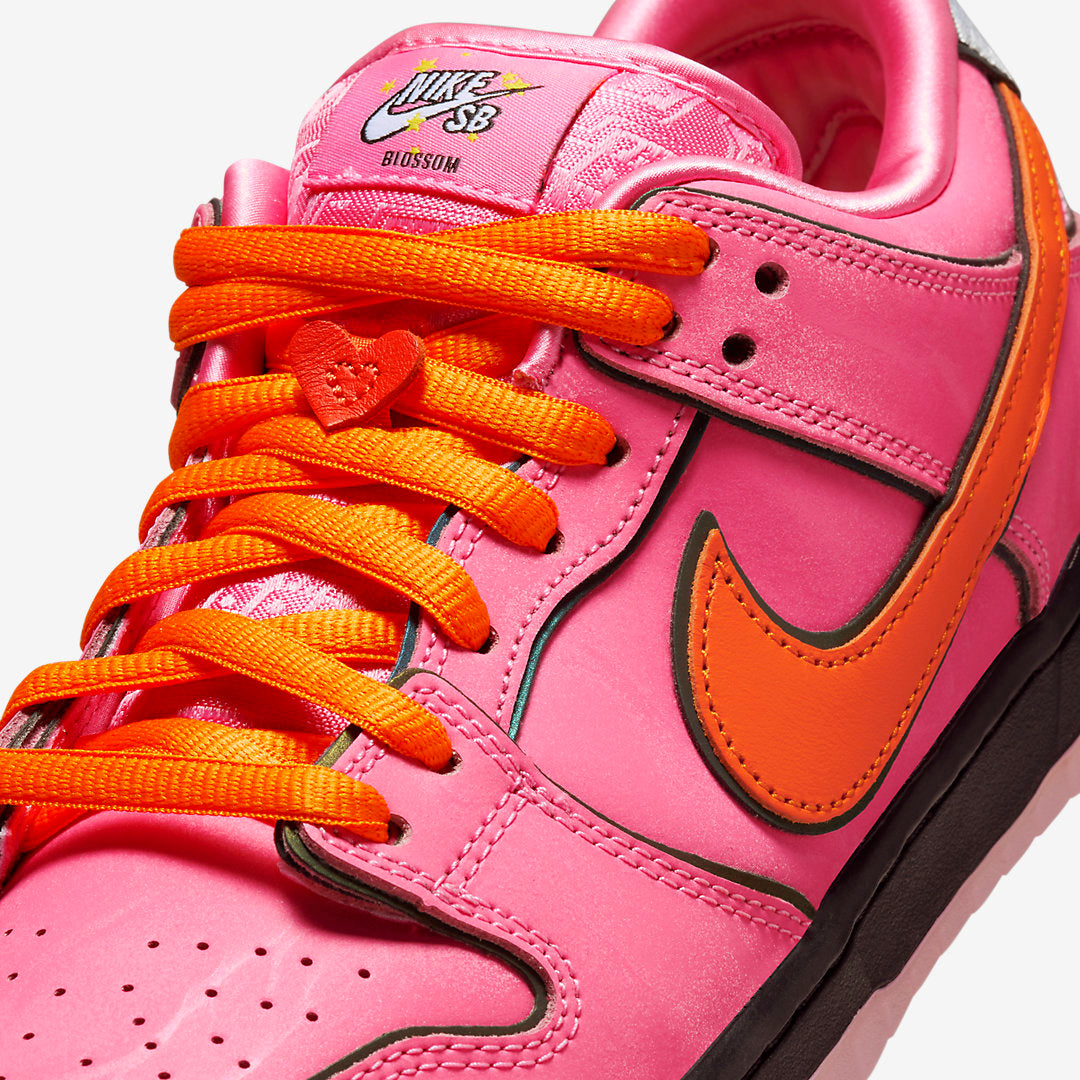 Nike SB Dunk Low The Powerpuff Girls Blossom