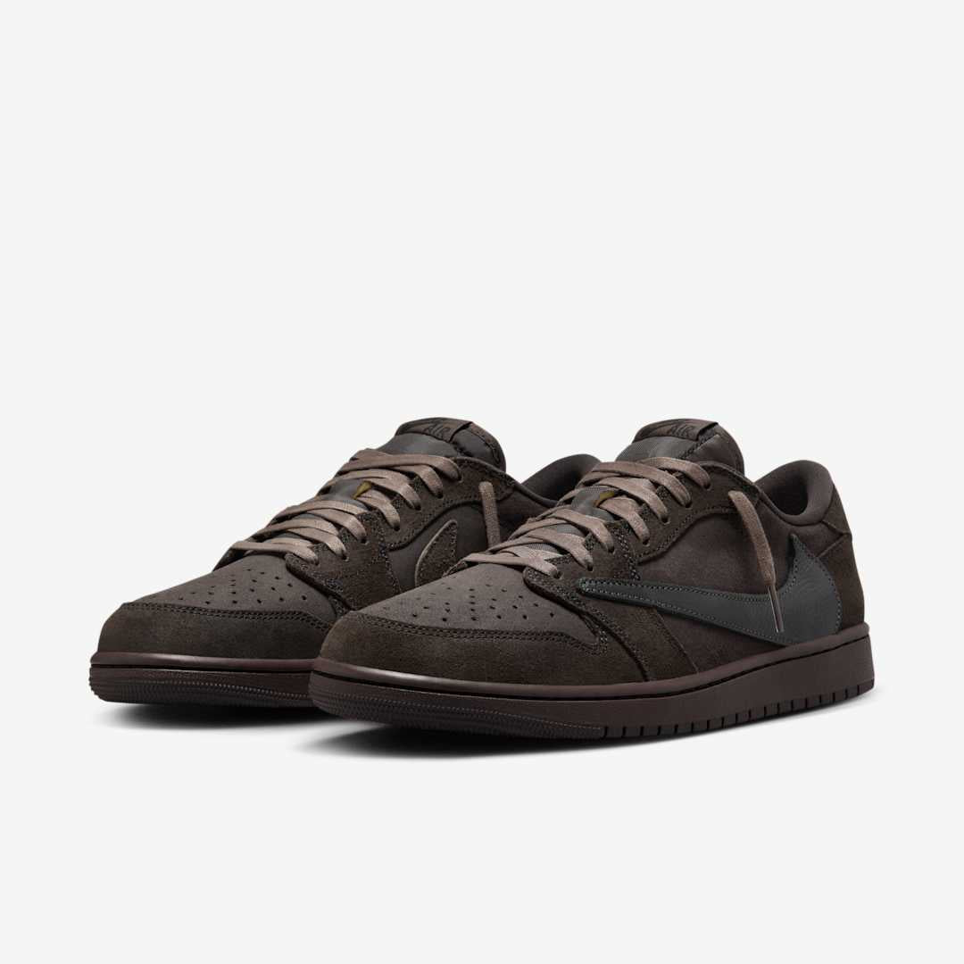 Jordan 1 Retro Low OG SP Travis Scott Velvet Brown