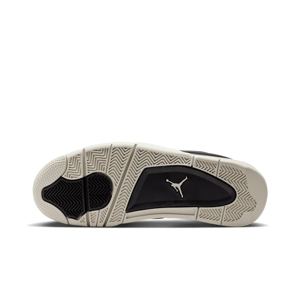 Jordan 4 Retro Flight Club